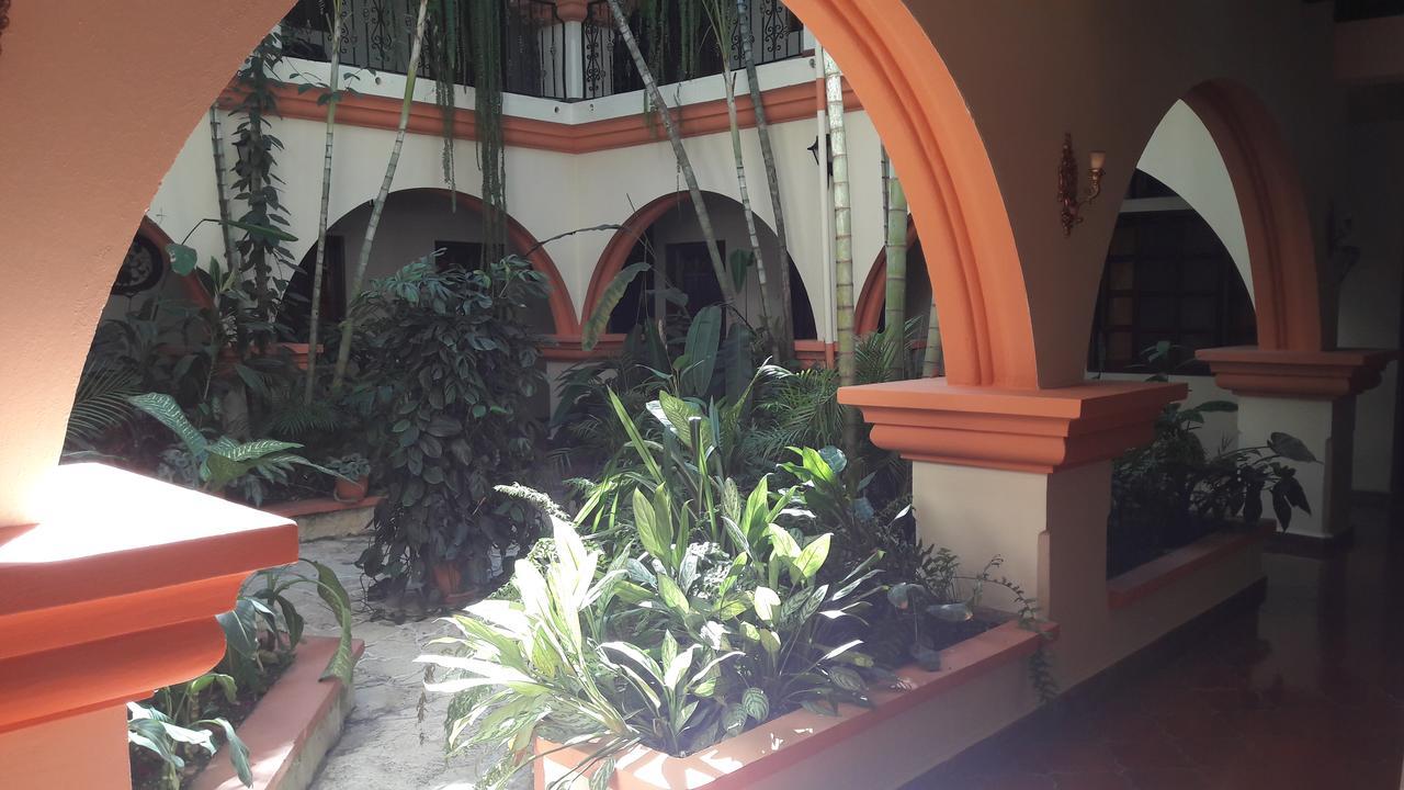 Hotel Acropolis Maya Copán Exteriör bild